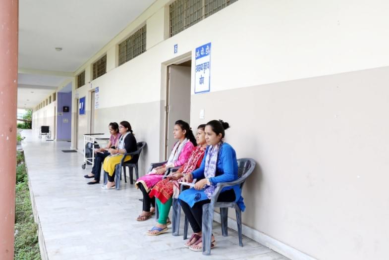 Beehive Ayurvedic Medical College & Hospital Dehradun Facility photo 1